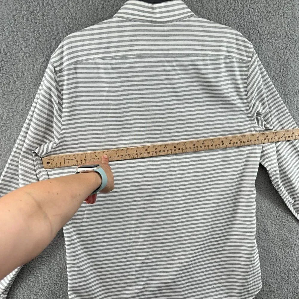 Banana republic button down shirt mens large gray white stripe NEW
